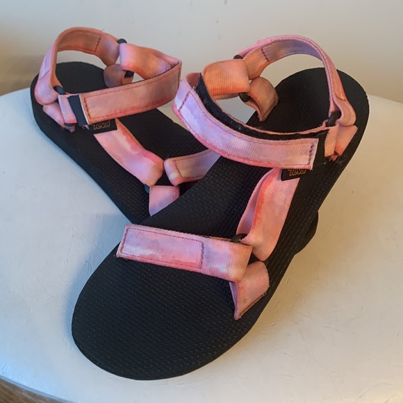 Teva sandals - Picture 2 of 4